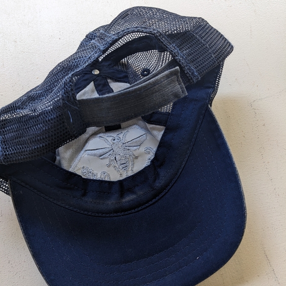 Save the Bees Cap Hat - Picture 3 of 5